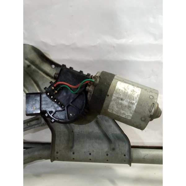 Motor Limpador Para Brisa Com Galhada Renault Sandero 2011