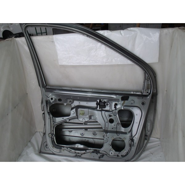 Porta Dianteira Esquerda Renault Scenic 2003