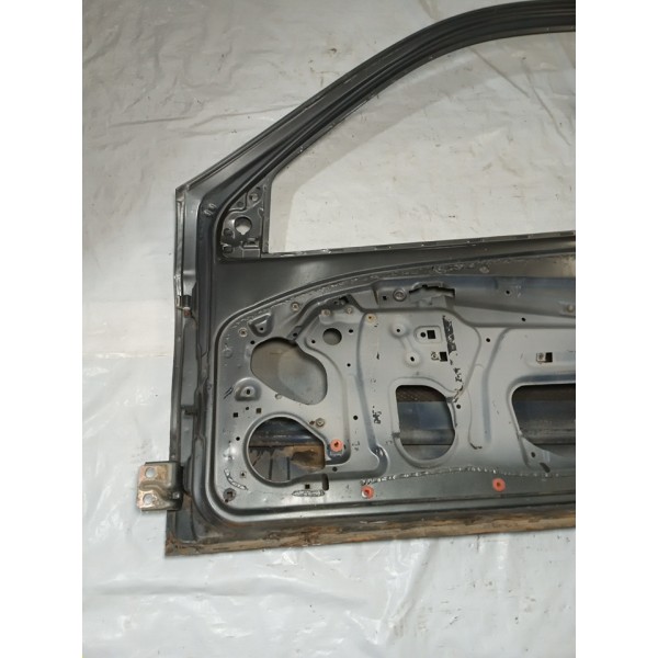 Porta Lado Direito Fiat Strada 2000 Usado