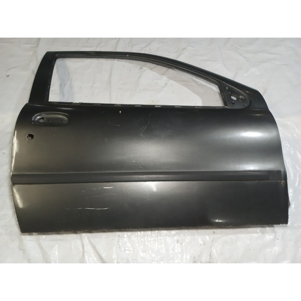 Porta Lado Direito Fiat Strada 2000 Usado