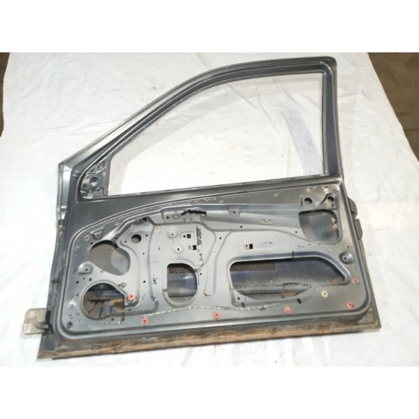 Porta Lado Direito Fiat Strada 2000 Usado