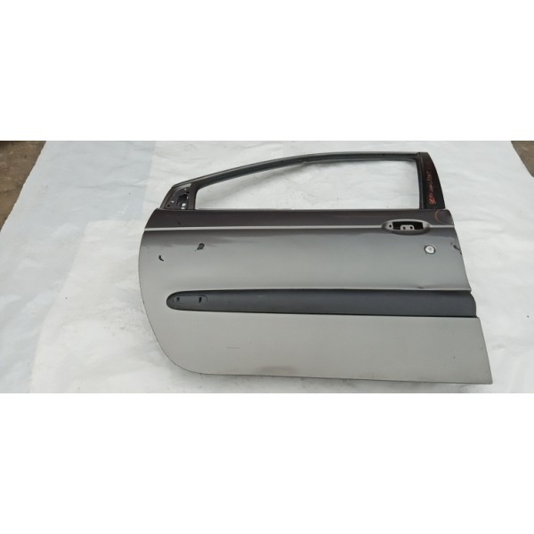 Porta Dianteira Esquerda Renault Scenic 2000