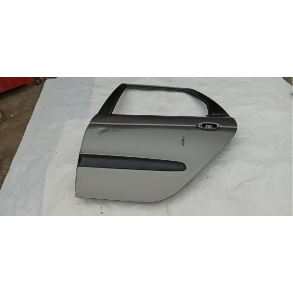 Porta Traseira Esquerda Renault Scenic 2000