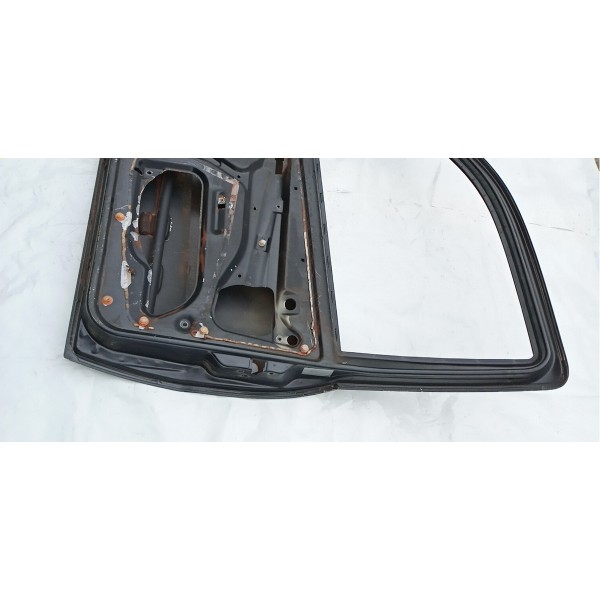 Porta Dianteira Direita Fiat Strada 2001