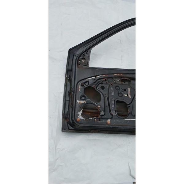 Porta Dianteira Direita Fiat Strada 2001