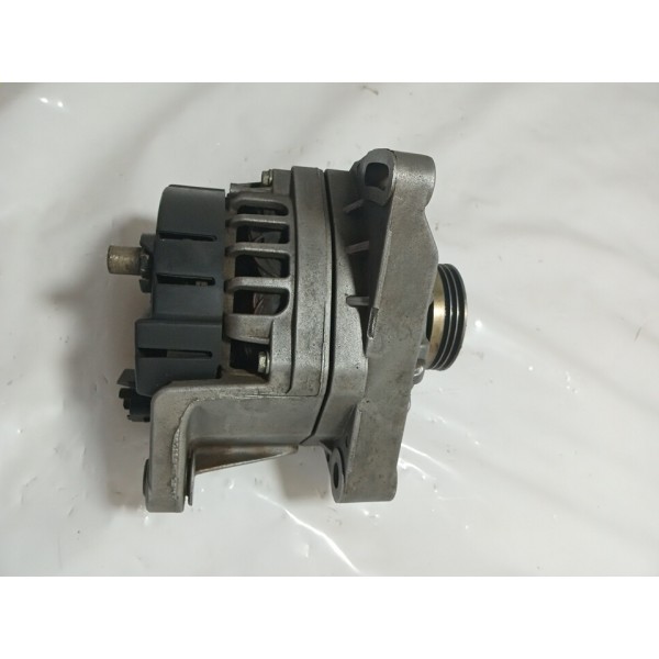 Alternador Peugeot 206 1.0 16v 2005 Usado