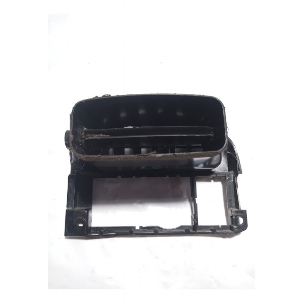 Moldura Com Difusor De Ar Esquerdo Volkswagen Golf 1998.