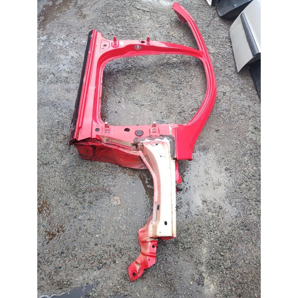 Lateral Diant. Caixa Ar Coluna Direito Vw Gol G5  Vermelho