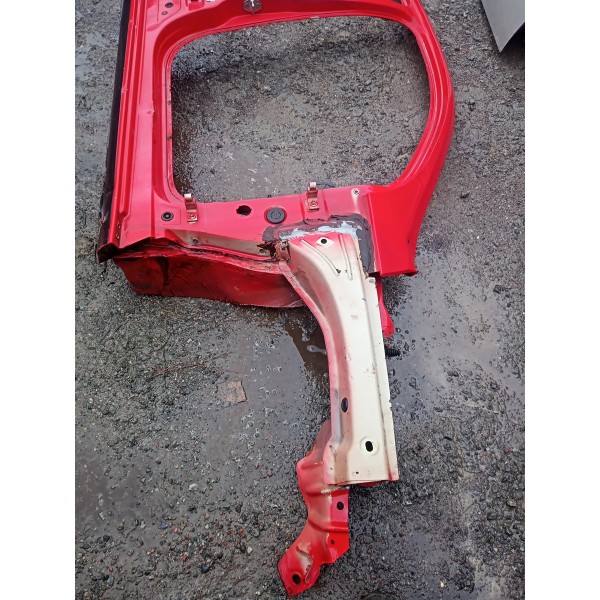 Lateral Diant. Caixa Ar Coluna Direito Vw Gol G5  Vermelho