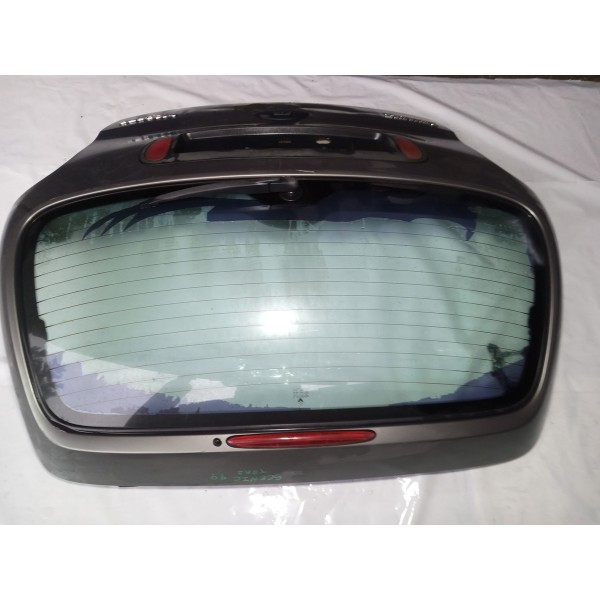 Tampa Traseira Renault Scenic 1999