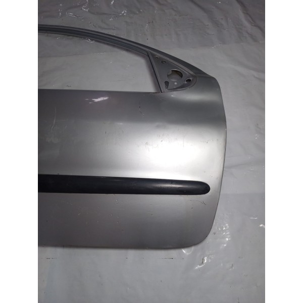 Porta Dianteira Direita Peugeot 206 2001