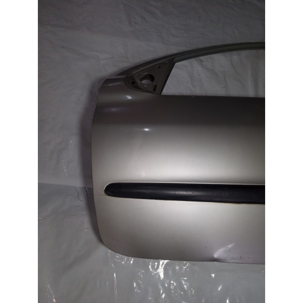 Porta Dianteira Esquerda Peugeot 206 2001 4p