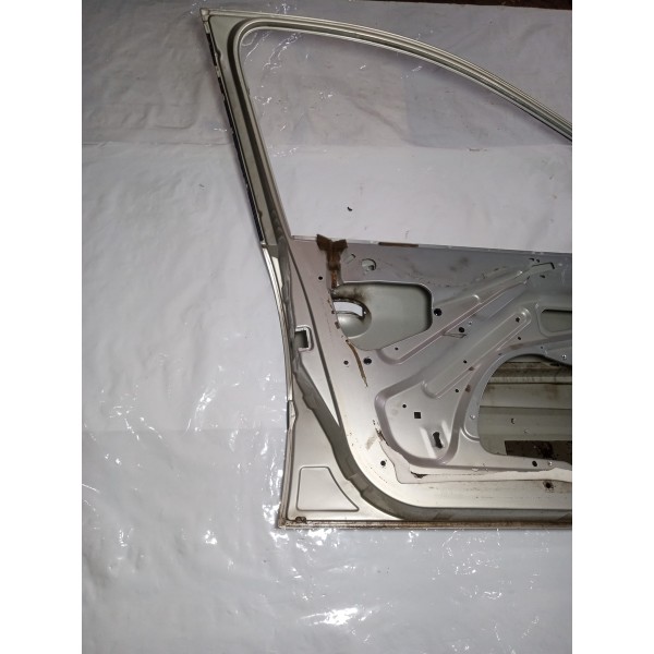 Porta Dianteira Esquerda Peugeot 206 2001 4p