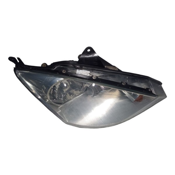 Farol Lado Direito Ford Focus 2006