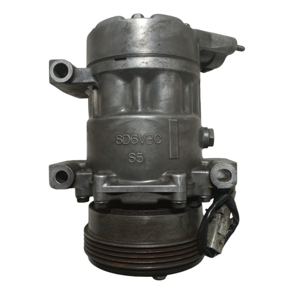 Compressor Ar Condicionado Peugeot 206 1.0 16v 2006 Usado