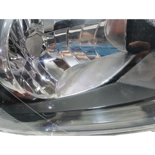 Farol Lado Direito Máscara Negra Vw Gol G6 2014